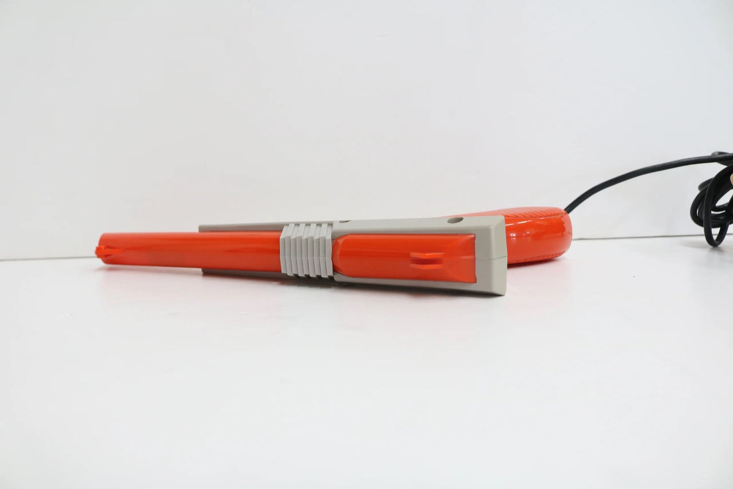 Nintendo NES-005 Zapper 1985