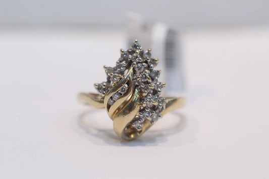 14K Yellow Gold Diamond Cluster Ring (Size 6 1/2) Clearance sale!!!